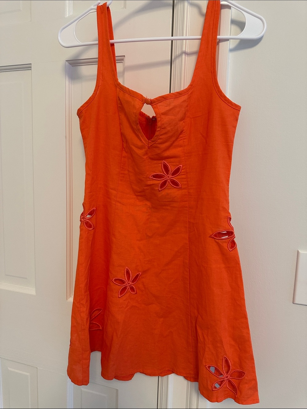 Sleeveless Orange Cutout Floral Mini Dress